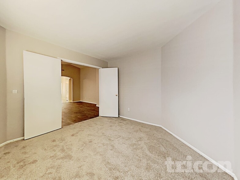 Building Photo - 40175 N Costa Del Sol Dr