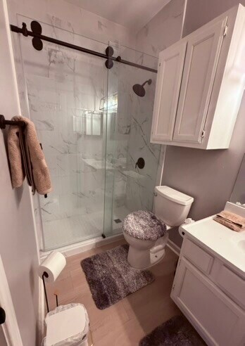 Bathroom 1 - Shower - 7284 Regency Square Ct