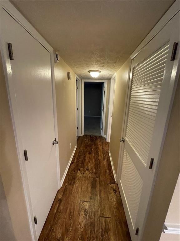 Building Photo - 803 Wynnes Ridge Cir SE