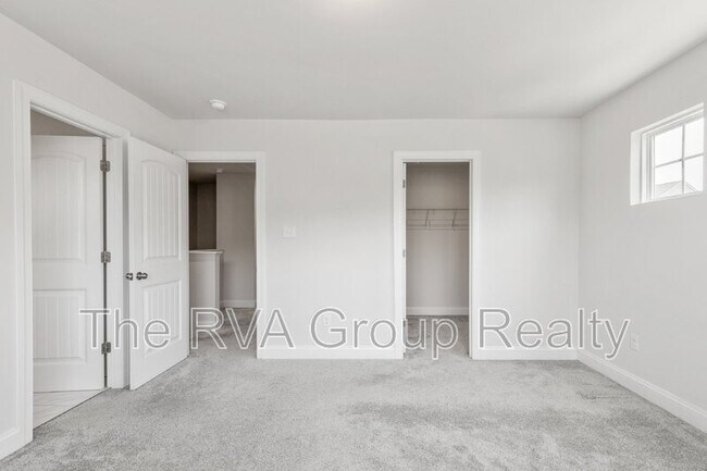 Building Photo - 6448 Cassia Loop
