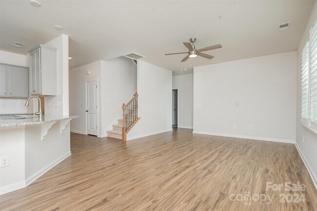 Building Photo - 15115 Moulin Court Dr