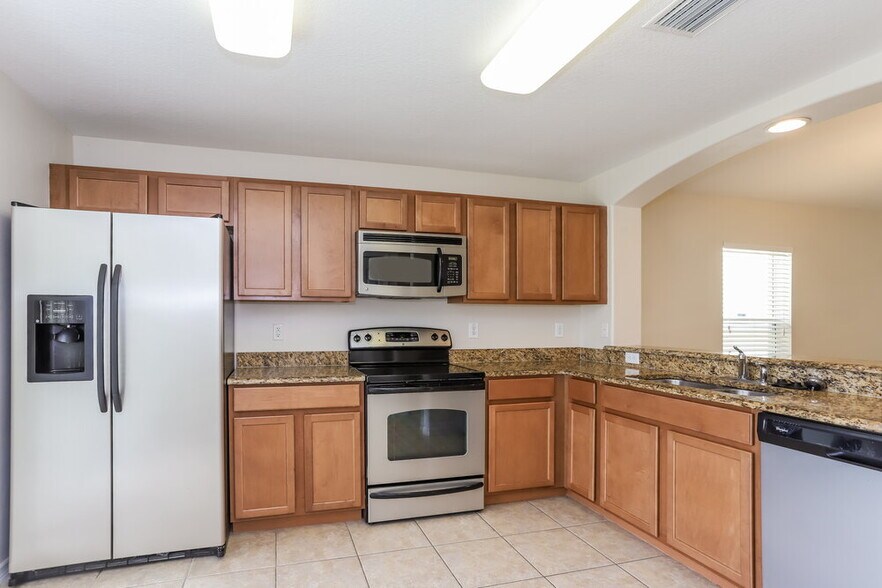 Building Photo - 15405 Quail Woods Pl
