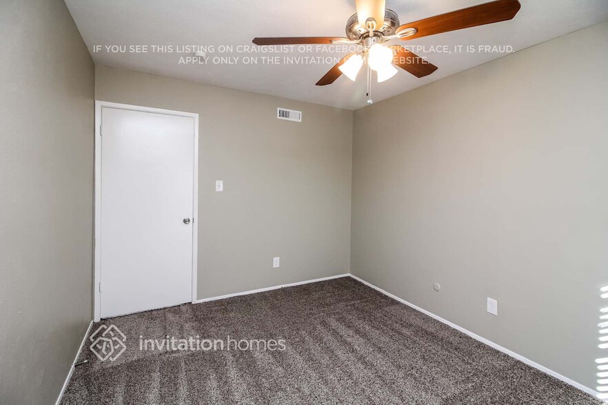 Building Photo - 1514 Coffeyville Trail