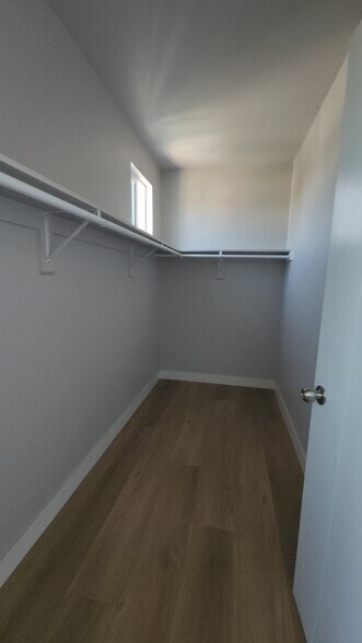 Building Photo - 2401 Redondo Blvd