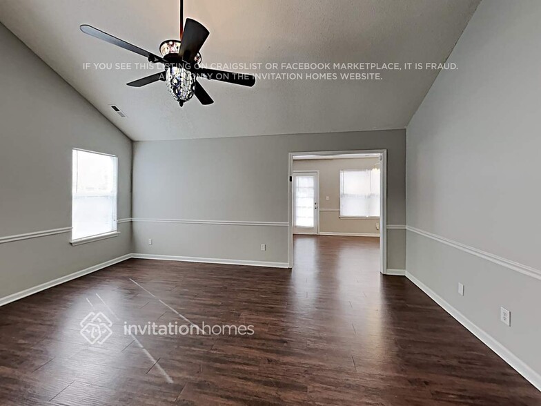 Building Photo - 8643 Bodkin Ct