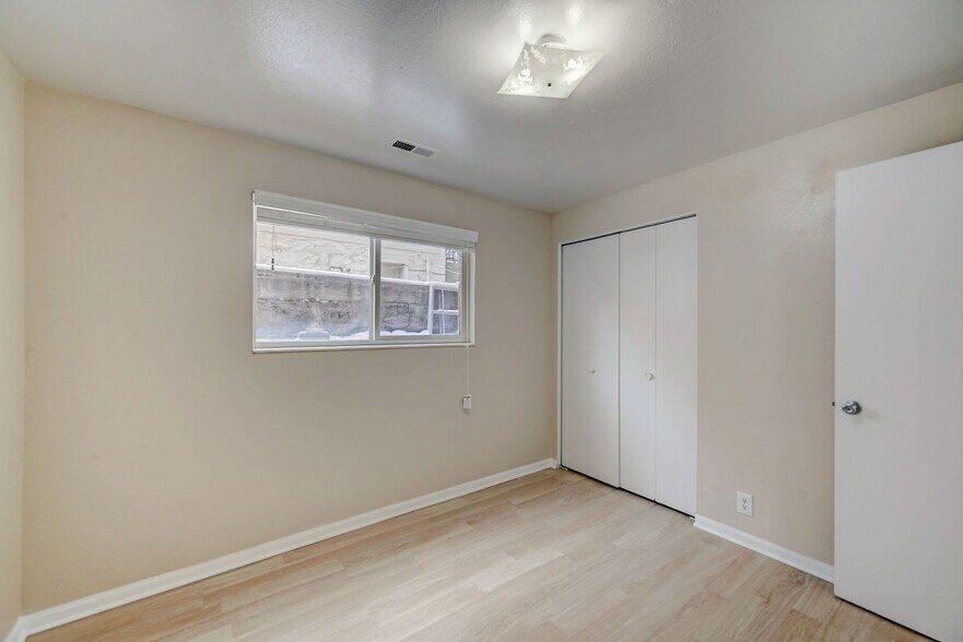 Second Bedroom2 - 158 W 300 N