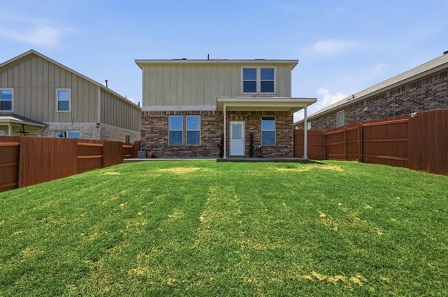 Building Photo - 632 Pepperbark Loop