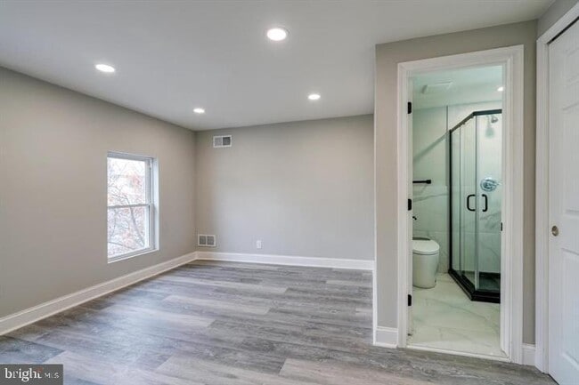 Building Photo - 160 East St