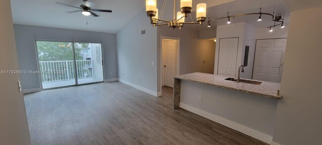Building Photo - 677 SW 111th Ave