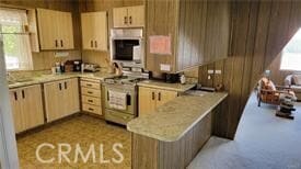 Building Photo - 39027 Moronga Canyon Dr