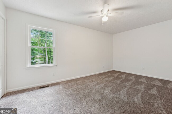 Building Photo - 2780 Northwood Ct