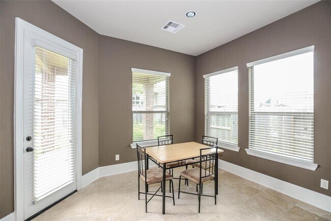 Building Photo - 5038 Lockridge Sky Ln