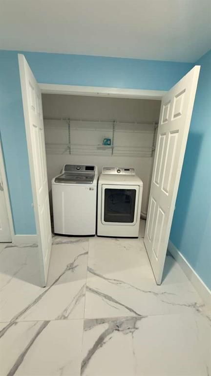 Building Photo - 3400 Spalding Dr