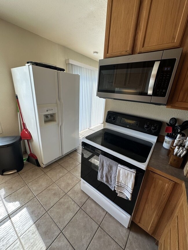 Building Photo - RIchland Duplex for Lease