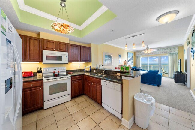 Building Photo - 1010 W Beach Blvd