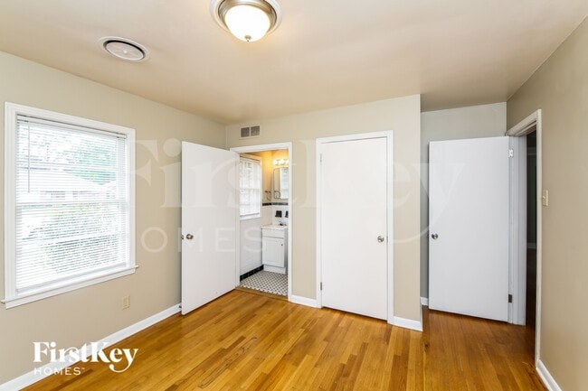 Building Photo - 1618 Willey St