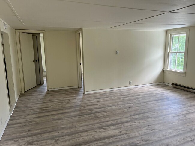 Building Photo - 849 W Hunter Run