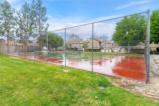 Building Photo - 9306 Mesa Verde Dr