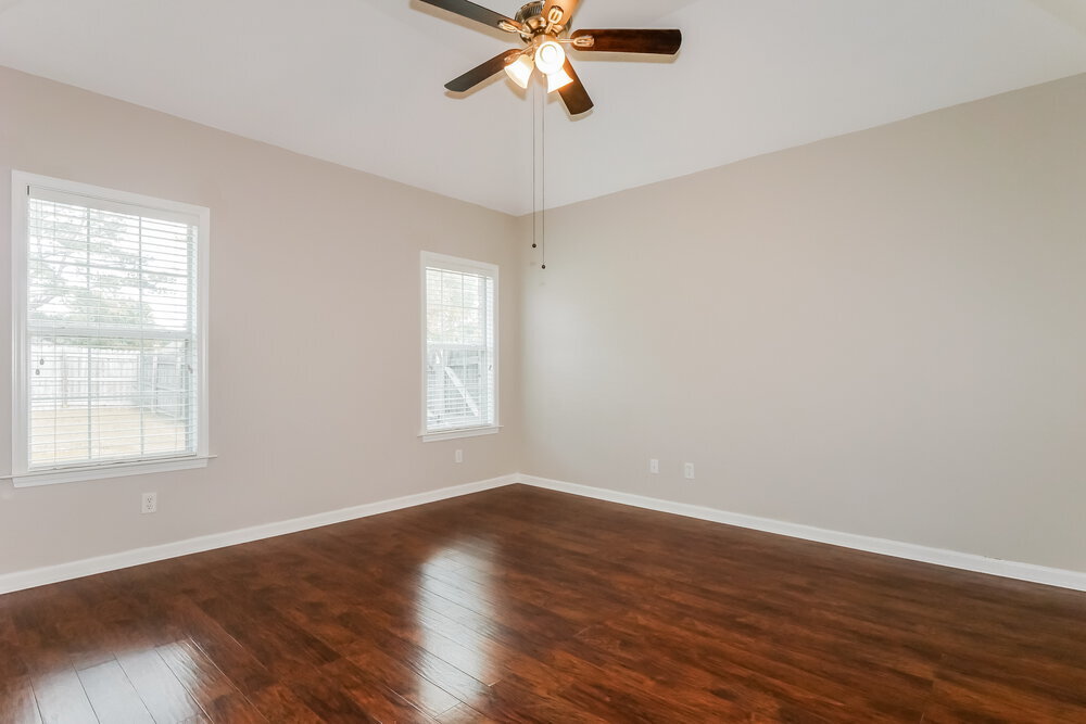 Building Photo - 7838 Alexanders Crossing Dr