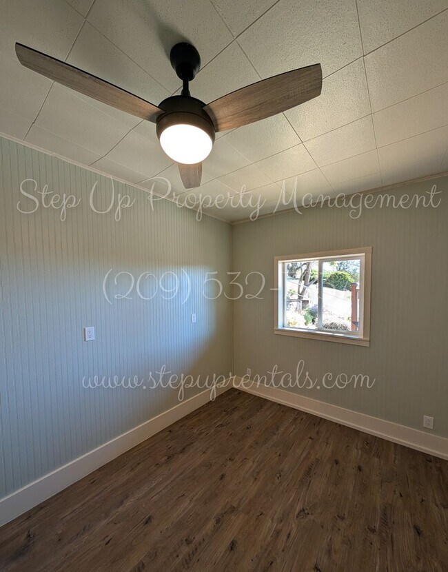 Building Photo - 87 N Shepherd St