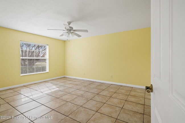 Building Photo - 5363 Pierpoint Ave