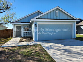 Building Photo - 12103 Overton Wy