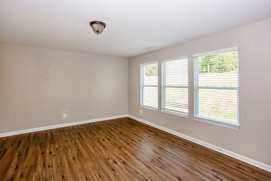 Building Photo - 4214 Quinn Drive