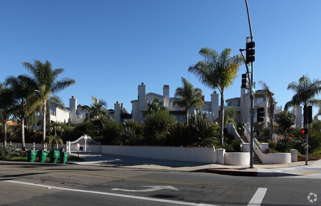 Building Photo - Buena Vista Village