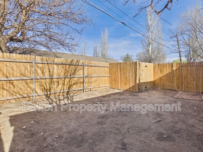 Building Photo - 3004 Westhaven Dr