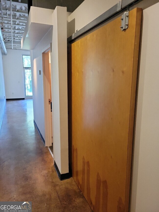 Building Photo - 5200 Peachtree Rd