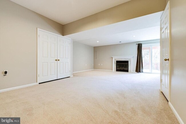 Building Photo - 6120 Talavera Ct