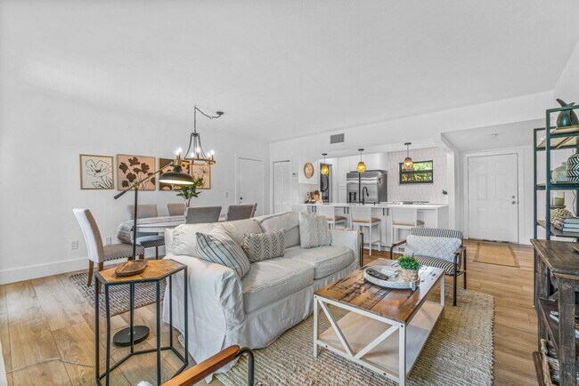 Building Photo - 13334 Polo Club Rd