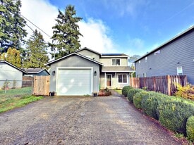 Building Photo - 6731 SE Fern Ave