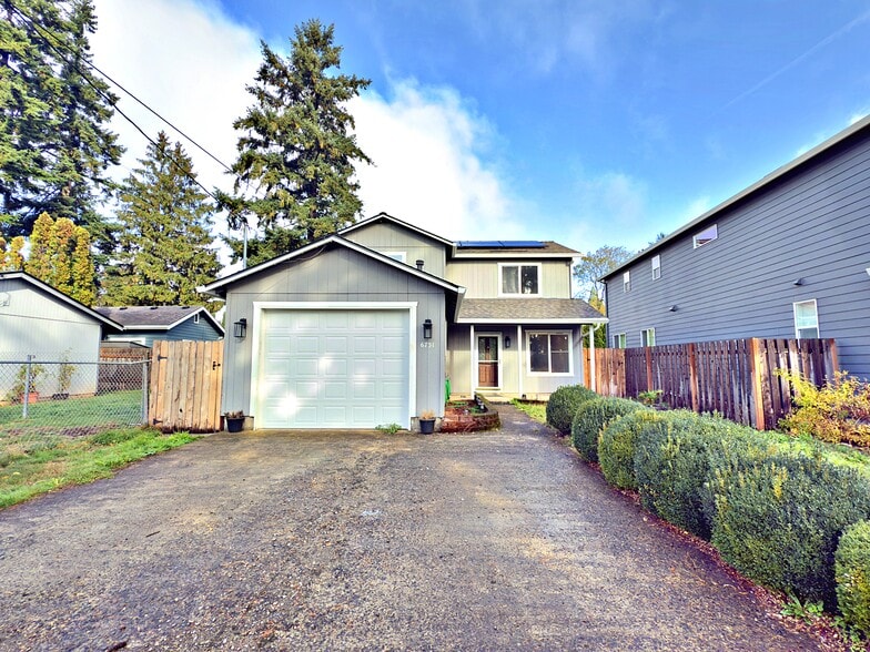 Primary Photo - 6731 SE Fern Ave