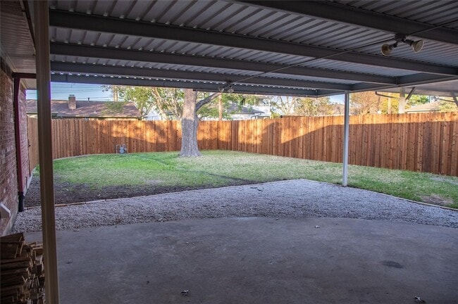 Building Photo - 2550 Norsworthy Dr