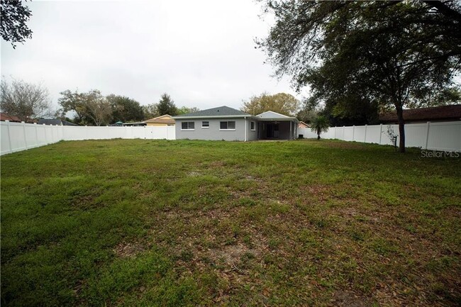 Building Photo - 1643 W Orangecrest Ave