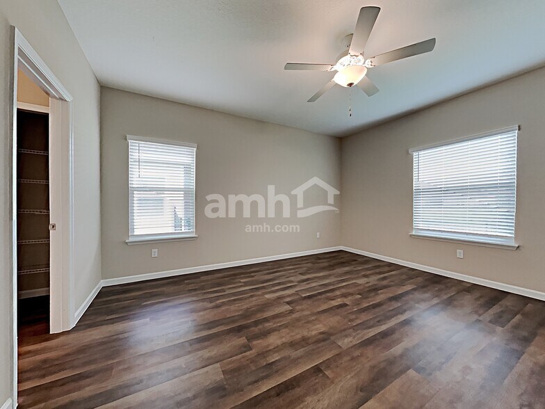 Building Photo - 81 Hemlock Point