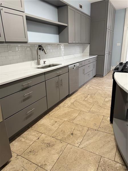 Building Photo - 1229 Euclid Ave NE