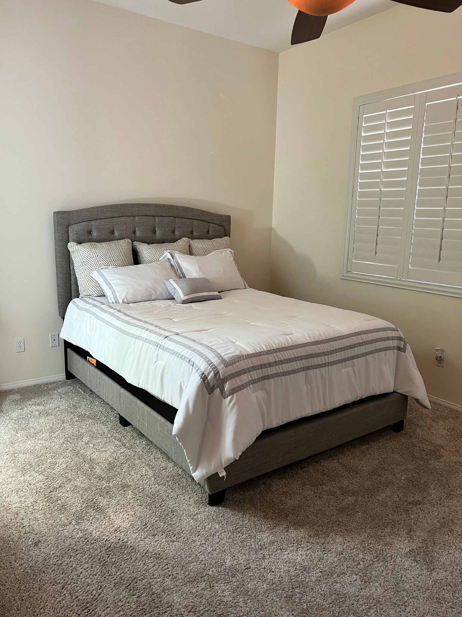 Building Photo - 5703 Park Place Dr