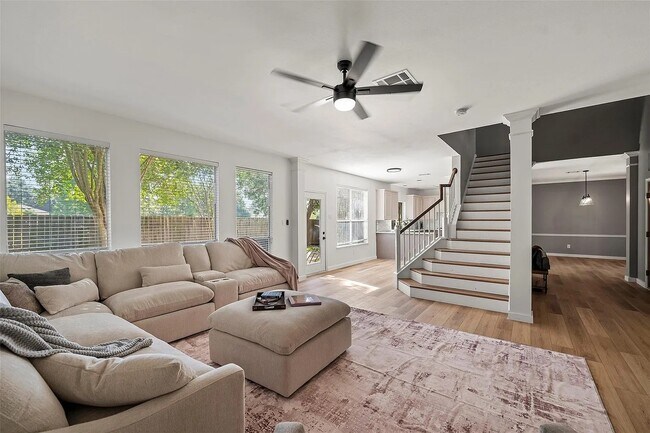 Building Photo - 3427 Shadowchase Dr