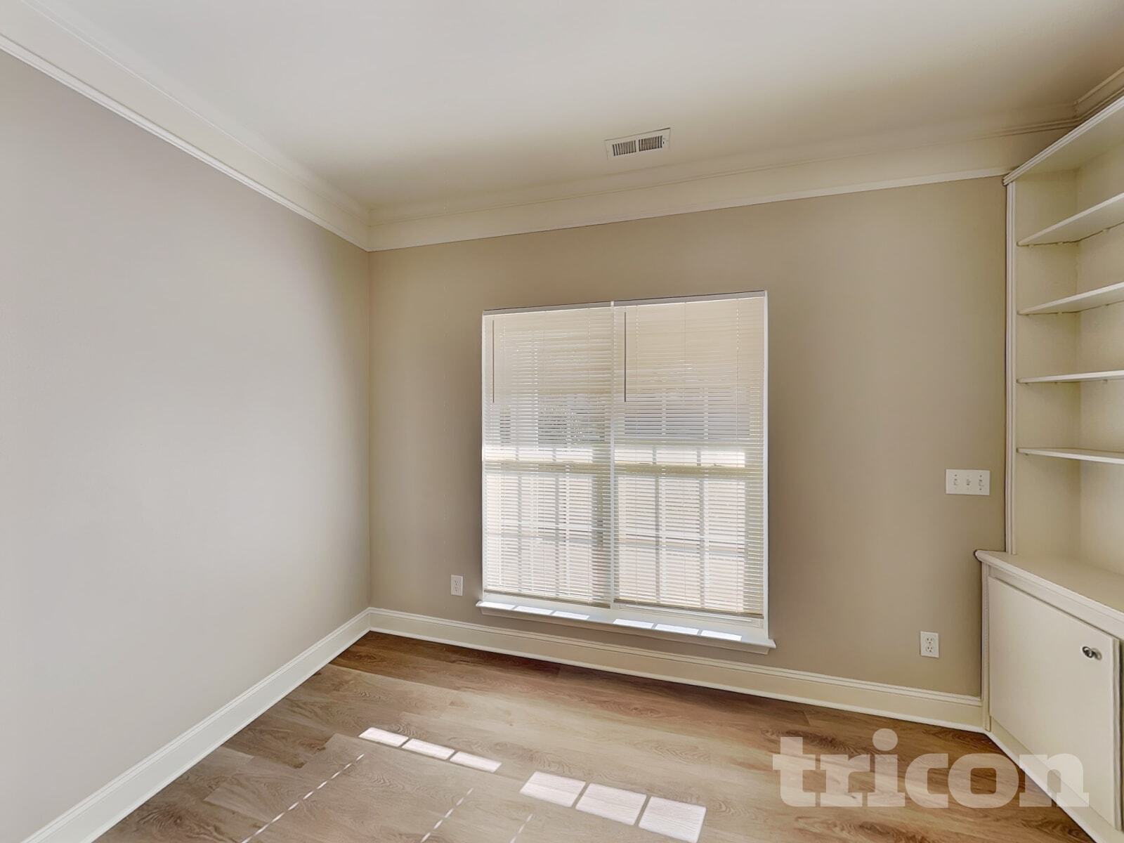 Building Photo - 11730 Crossroads Pl