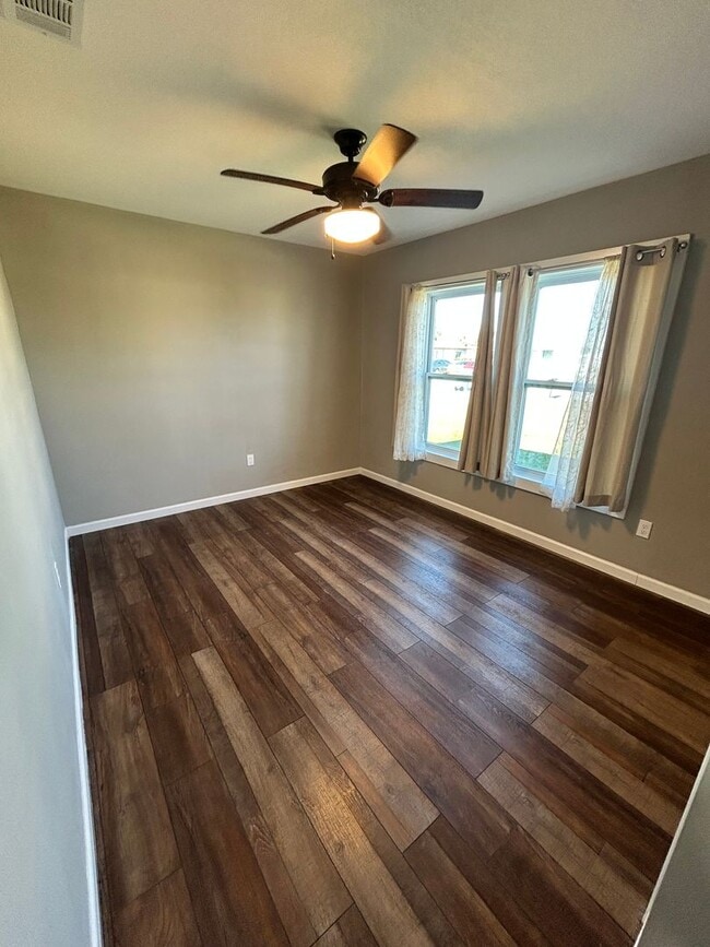 Building Photo - 6522 Olokee St