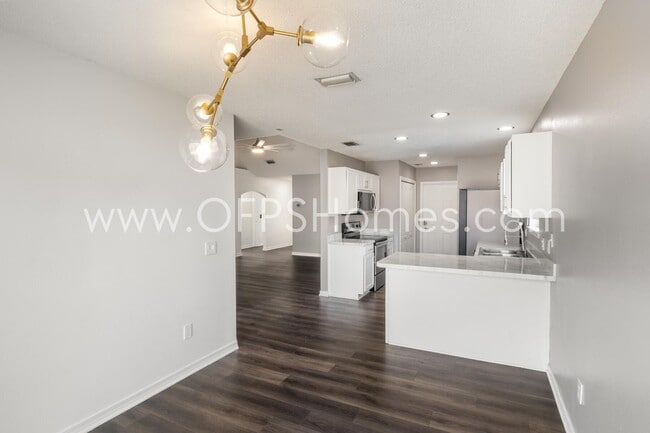 Building Photo - 1845 Brick Cir