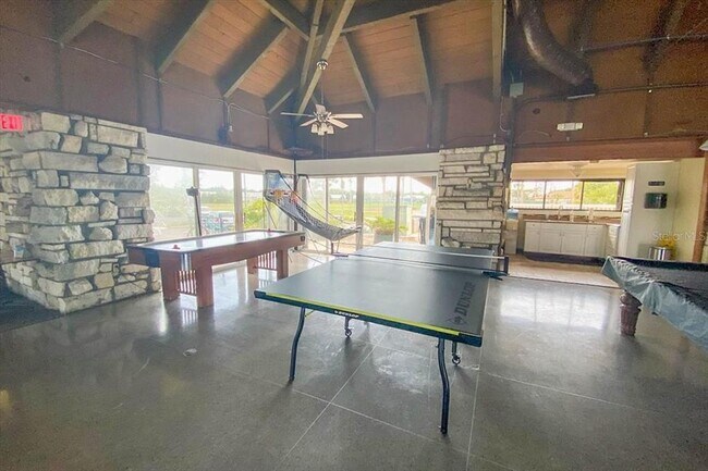 Building Photo - 6628 Thorman Rd