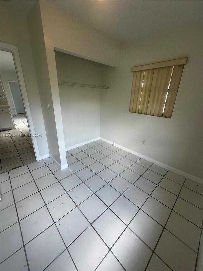 Building Photo - 821 SW 2nd St