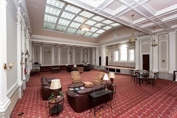 Building Photo - 16 Balmoral St