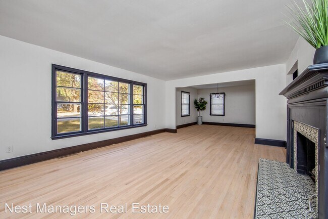 Building Photo - 3 br, 2 bath House - 315 Parkview Ave