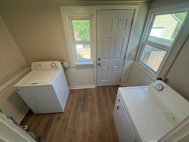 Building Photo - 2 bedroom | 1 bathroom | Single family in ...
