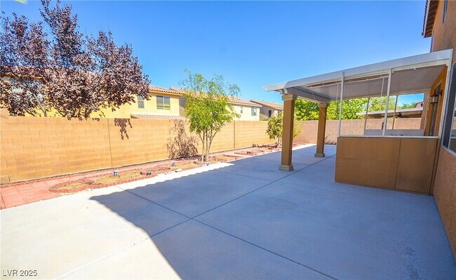 Building Photo - 7216 Campolina Ct