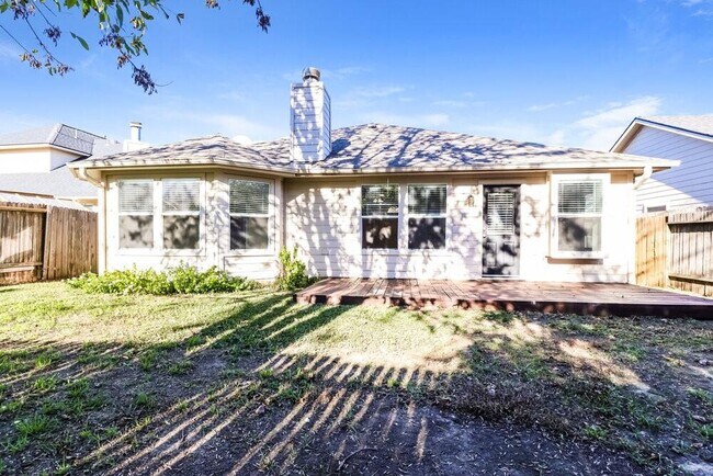 Building Photo - 18469 Sunrise Oaks Ct